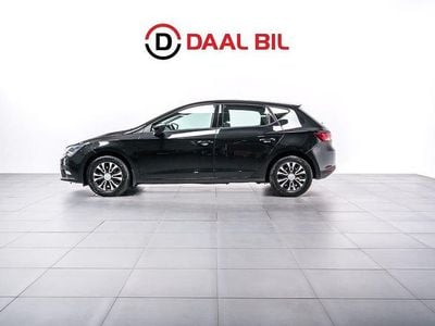 Svart Begagnad 2016 Seat Leon Style Halvkombi | 109 700 kr (Marknadspris)