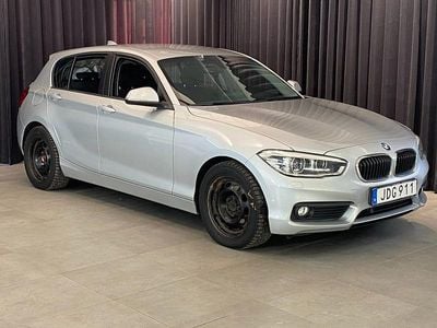 Silver Begagnad 2015 BMW 116 Halvkombi | 119 500 kr (Marknadspris)