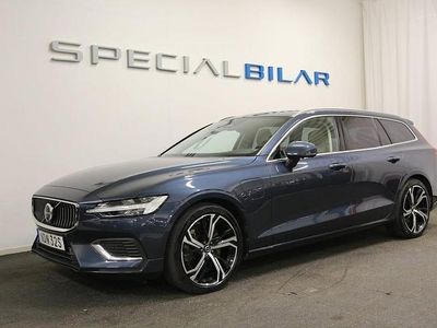 Denim blue metallic Begagnad 2023 Volvo V60 Ultimate Kombi | 429 000 kr