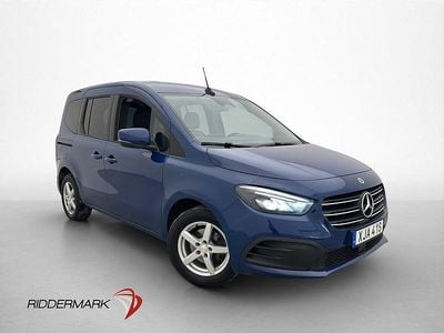 Begagnad Mercedes T180 Style 116 HK (85 kW) 2023 Blå Minibuss