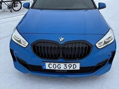 Begagnad BMW 118 136 HK (100 kW) 2024 Halvkombi