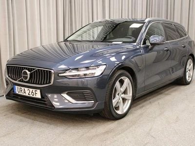 Begagnad Volvo V60 350 HK (257 kW) 2023 Blå Kombi