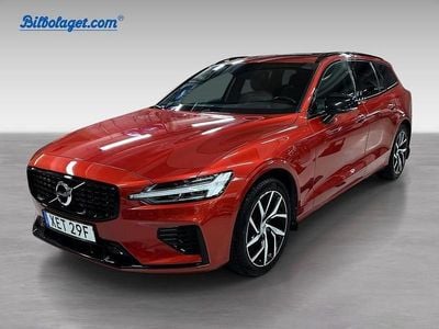 Röd Begagnad 2021 Volvo V60 R-Design Kombi | 379 000 kr (Dyr)