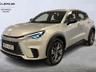 Lexus LBX