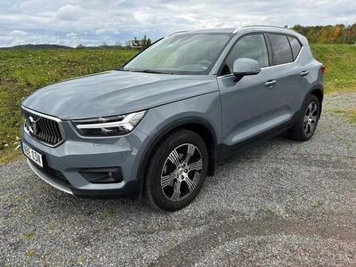 Begagnad 2020 Volvo XC40 Inscription SUV | 274 900 kr (Marknadspris)