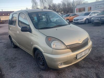 Toyota Yaris Verso