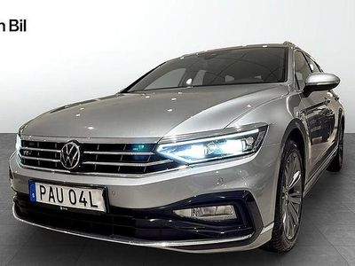 Silver Begagnad 2022 VW Passat Executive Kombi | 319 900 kr (Lite dyr)