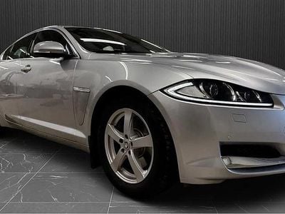 Begagnad Jaguar XF 200 HK (147 kW) 2014 Grå Sedan