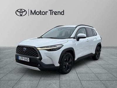 Begagnad Toyota Corolla Cross Style 200 HK (147 kW) 2023 Vit SUV