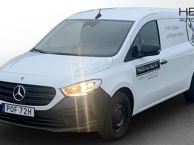 Vit Begagnad 2024 Mercedes Citan 110 Pickup | 324 900 kr (Lite dyr)