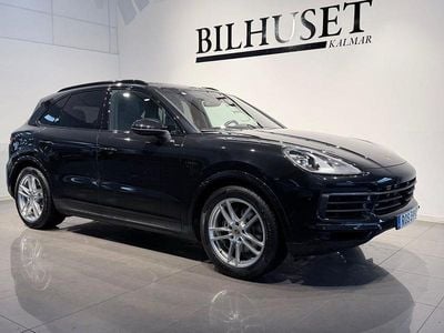 Svart Begagnad 2023 Porsche Cayenne Platinum Edition SUV | 869 900 kr