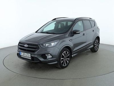 Grå Begagnad 2018 Ford Kuga ST-Line SUV | 159 000 kr (Marknadspris)