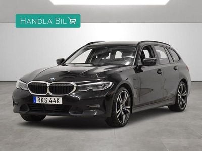 Svart Begagnad 2021 BMW 330 Sport Line Kombi | 259 900 kr