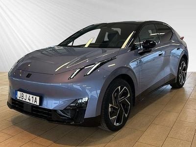 Blå Begagnad 2024 Lynk & Co 02 SUV | 399 900 kr (Marknadspris)