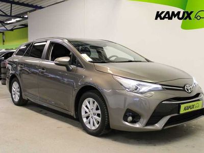 begagnad Toyota Avensis 2.0 Automat Backkamera Drag Keyless 152hk