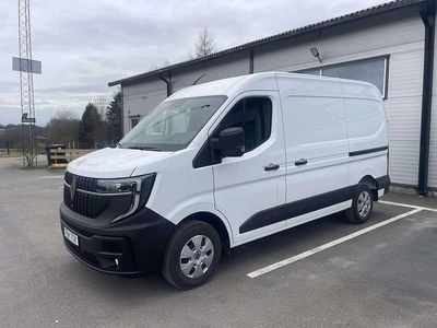 Vit Ny 2025 Renault Master Minibuss | 437 500 kr