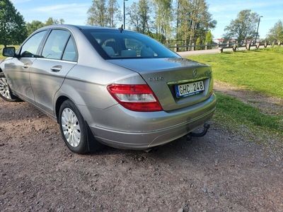 Mercedes C180