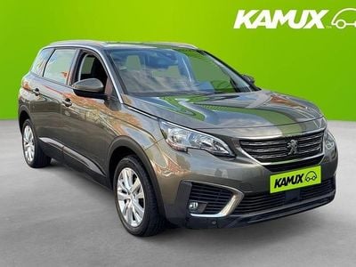 Silver/grå Begagnad 2017 Peugeot 5008 Active Minibuss | 169 800 kr (Bra pris)