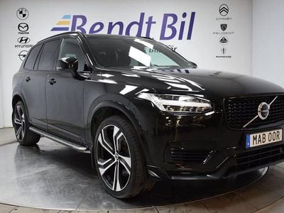 Svart Begagnad 2022 Volvo XC90 R-Design SUV | 524 500 kr (Marknadspris)