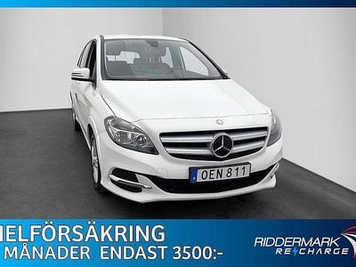 Vit Begagnad 2017 Mercedes B250e Minibuss | 139 900 kr