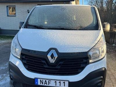 Begagnad 2018 Renault Trafic Minibuss | 155 000 kr (Marknadspris)
