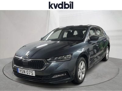 Grå Begagnad 2021 Skoda Octavia Kombi | 219 000 kr (Superpris)
