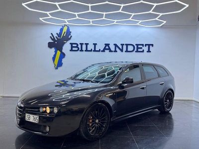 Svart Begagnad 2011 Alfa Romeo 159 Kombi | 69 900 kr