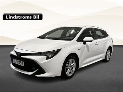 Vit Begagnad 2020 Toyota Corolla Active Kombi | 234 900 kr (Marknadspris)