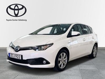 begagnad Toyota Auris Hybrid 1,8 5-D INTENSE EDITION