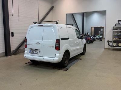 Begagnad 2015 Peugeot Partner Minibuss | 58 000 kr (Marknadspris)