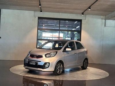 Grå Begagnad 2014 Kia Picanto Halvkombi | 89 000 kr (Dyr)