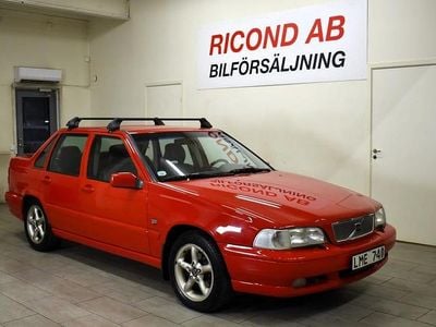 Röd Begagnad 1997 Volvo S70 Sedan | 39 900 kr (Lite dyr)
