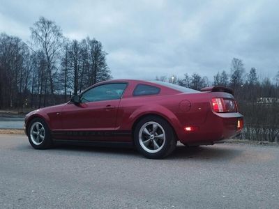 begagnad Ford Mustang 4.0 V6 Automat (Helskinnklädsel)