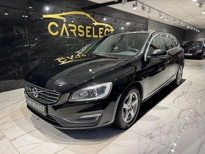 Begagnad Volvo V60 Momentum 190 HK (139 kW) 2016 Svart Kombi