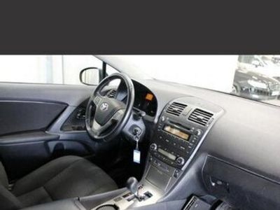 begagnad Toyota Avensis Sedan 1.8 Valvematic Multidrive S Euro 4