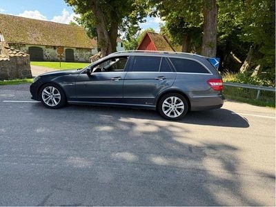 Mercedes E220