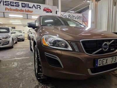 Brun Begagnad 2010 Volvo XC60 R-Design SUV | 89 900 kr (Marknadspris)