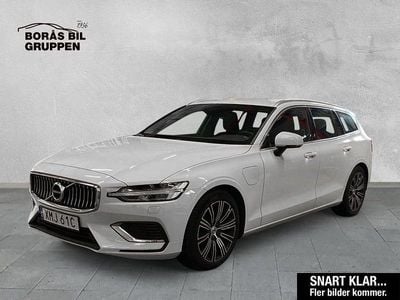 Vit Begagnad 2022 Volvo V60 Inscription Kombi | 259 000 kr (Bra pris)