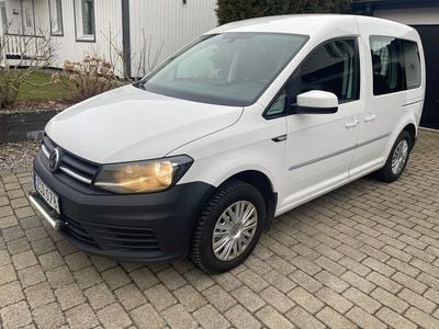 Begagnad 2018 VW Caddy Life Minibuss | 104 900 kr (Bra pris)
