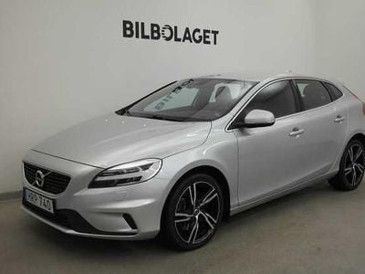 Begagnad Volvo V40 Business Edition 192 HK (141 kW) 2017 Silver Kombi