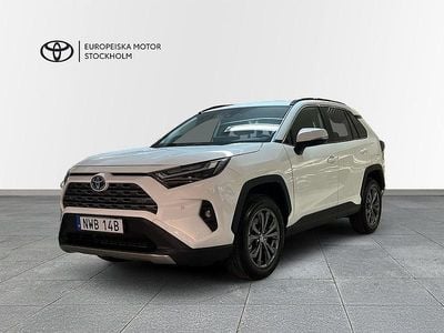 Vit Ny 2025 Toyota RAV4 Hybrid Executive SUV | 479 900 kr (Bra pris)