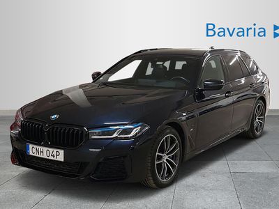 begagnad BMW 530 e xDrive Touring / M-Sport / Komfortstolar / Laser