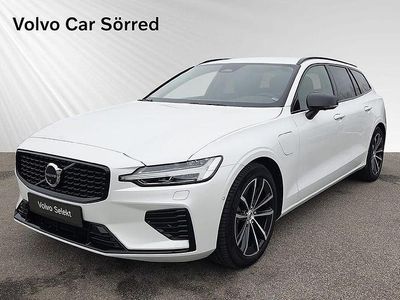 Grå Begagnad 2024 Volvo V60 Plus Kombi | 469 900 kr (Lite dyr)