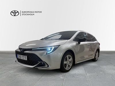 Silver Ny 2025 Toyota Corolla Style Kombi | 369 900 kr (Lite dyr)