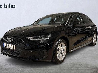 Svart Begagnad 2023 Audi A3 Sportback Proline Halvkombi | 259 900 kr (Marknadspris)