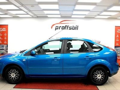 begagnad Ford Focus 1.6 Automat Nybesiktad 2007, Halvkombi