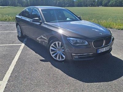Begagnad 2013 BMW 750 Sedan | 195 000 kr (Bra pris)