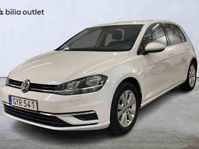 Vit Begagnad 2018 VW Golf VII Halvkombi | 139 900 kr (Marknadspris)