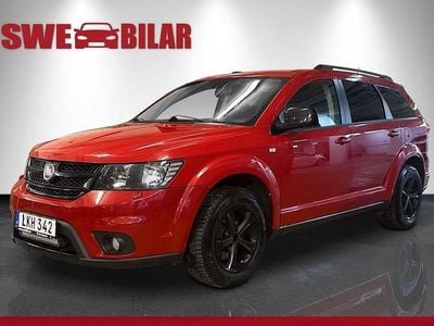 Röd Begagnad 2015 Fiat Freemont Sport SUV | 99 900 kr (Marknadspris)