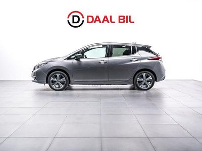 Grå Begagnad 2021 Nissan Leaf 360º Halvkombi | 199 700 kr (Marknadspris)